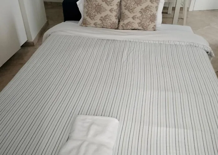 Petit Sagasta Apartamentos-sagasta